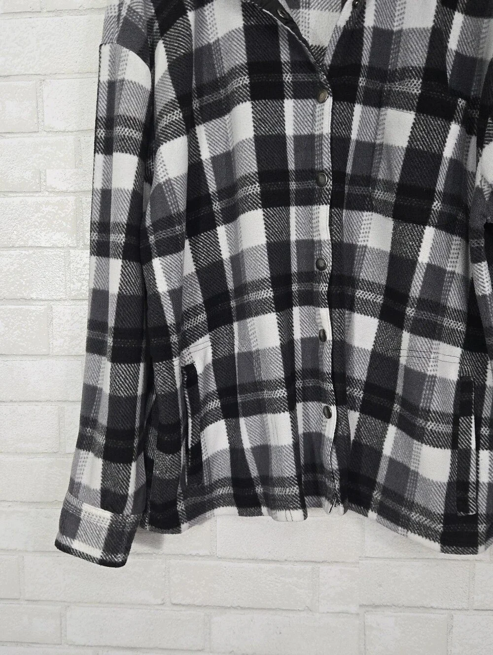cg.l.cg plaid fleece